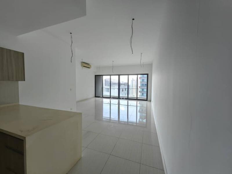 Kediaman Servis untuk Dijual di The Elements - Sam Chock - Living Room - PropertyGuru.com.my