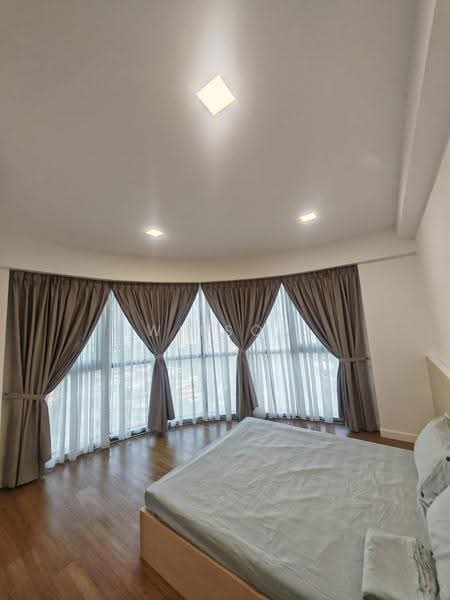 Kondominium untuk Disewa di Vivo Residential Suites - Wilson Lim - Bedroom - PropertyGuru.com.my