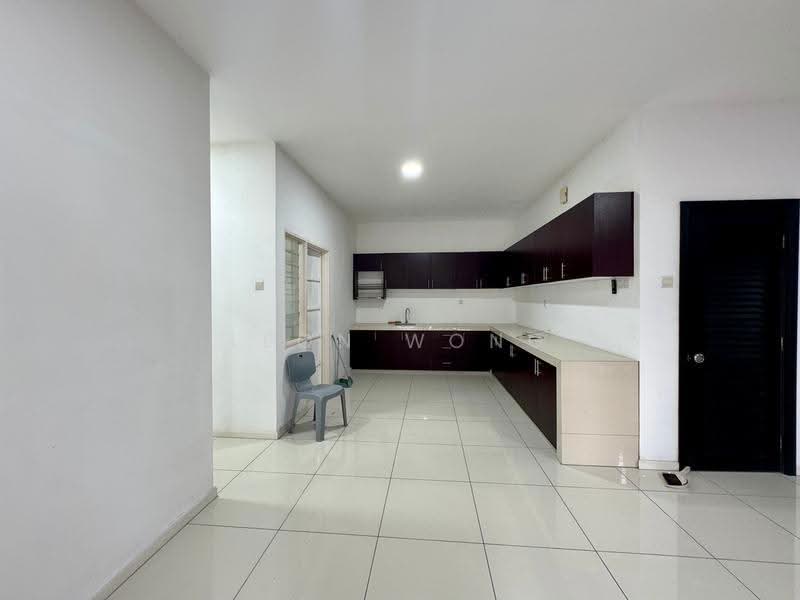 3-storey Terraced House for Sale in Emerald Gardens, Kota Emerald West, Anggun, Rawang (Rawang) - LEON WONG - PropertyGuru.com.my