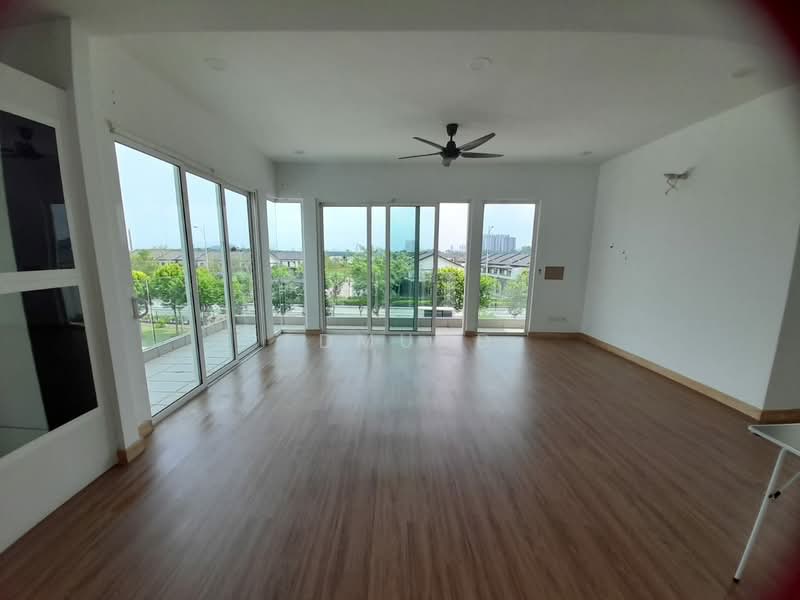 Semi-Detached House for Rent in Puchong (Selangor) - Edmund Chan - Living Room - PropertyGuru.com.my