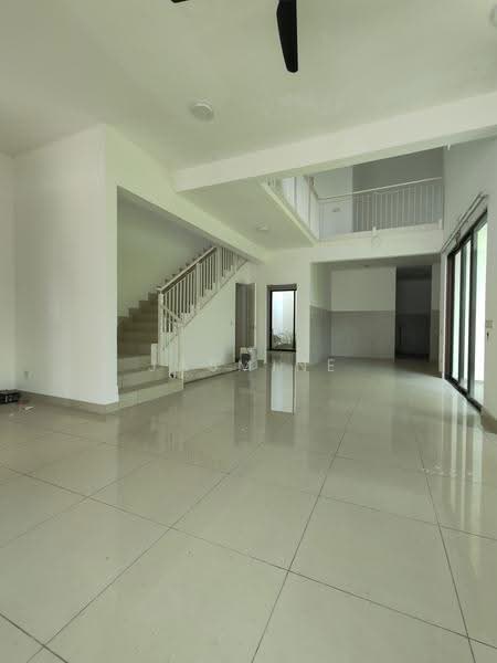 Rumah Kluster untuk Dijual di Setia Utama (Setia Alam) - Jasmine Teo - Living Room - PropertyGuru.com.my