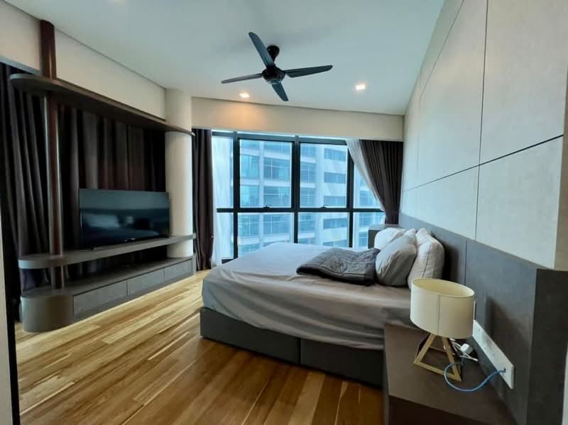 Kediaman Servis untuk Dijual di Damansara City Residency (DC Residensi) - TH Lee - Bedroom - PropertyGuru.com.my