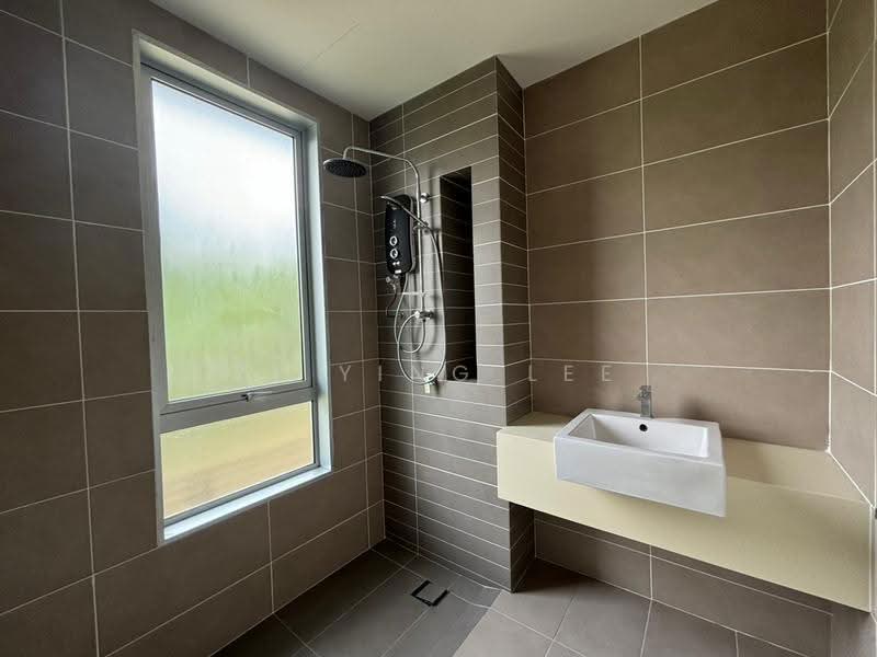 Rumah Teres 2-Tingkat untuk Dijual di Telok Panglima Garang (Selangor) - Zi Ying Lee - PropertyGuru.com.my