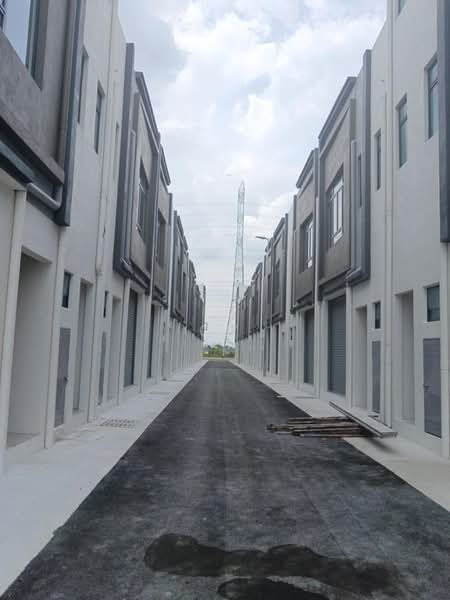 Kedai / Pejabat untuk Disewa di Telok Panglima Garang (Selangor) - CY Tan - PropertyGuru.com.my