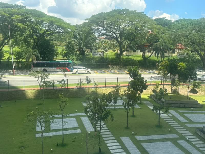 Service Residence for Sale at Lumi Tropicana - Elaine Kow - PropertyGuru.com.my