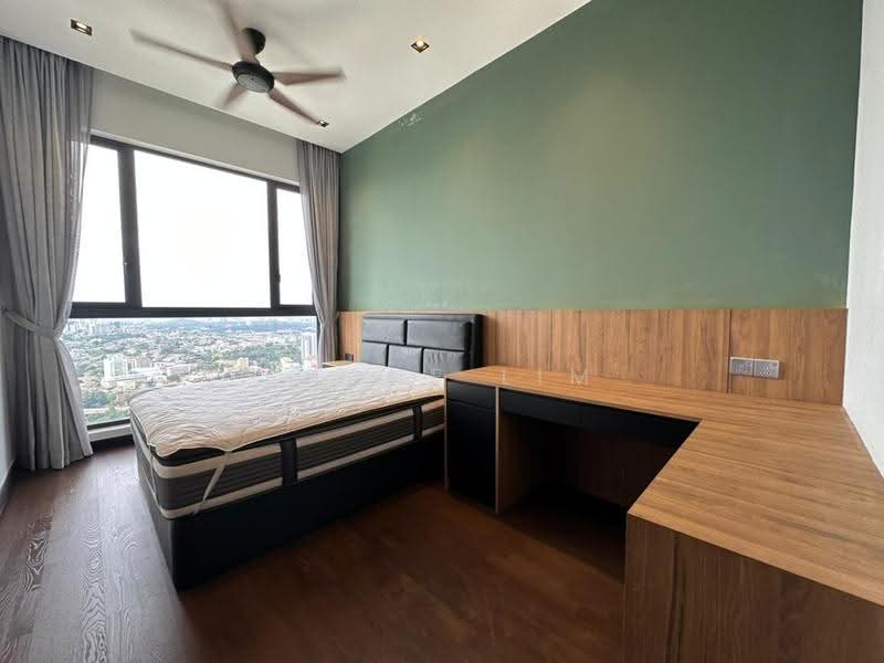 Condominium for Sale at The Estate - Shane Lim - Bedroom - PropertyGuru.com.my
