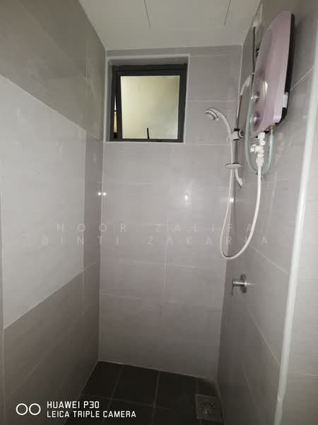 Service Residence for Sale at Vista Alam - Noor Zalifa Binti Zakaria - PropertyGuru.com.my