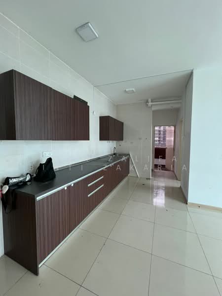 Servis Apartment untuk Dijual di Vista Alam - Noor Zalifa Binti Zakaria - Kitchen - PropertyGuru.com.my