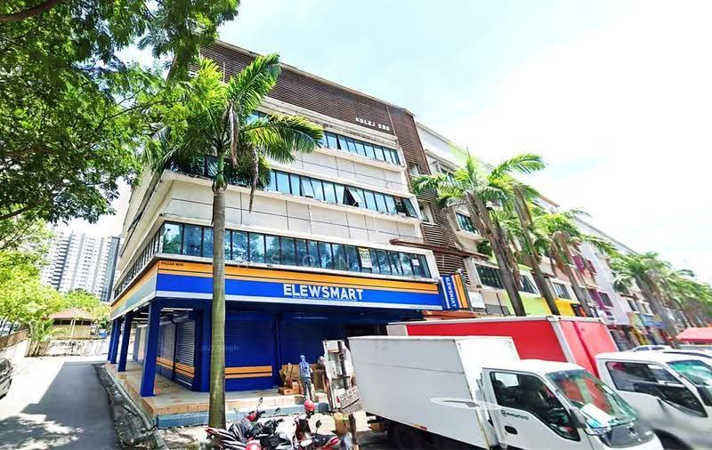 Shop for Sale in SUITABLE FOR OFFICE USE, MAIN ROAD FRONTAGE (Shah Alam) - Jason Cho - PropertyGuru.com.my