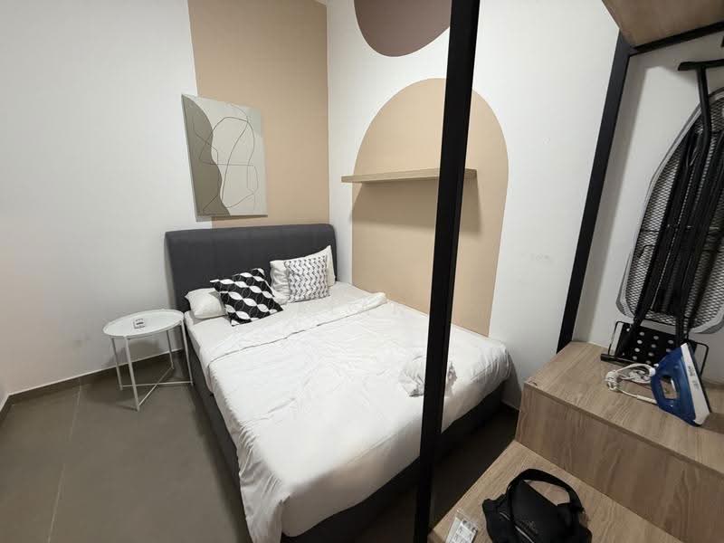 Kediaman Servis untuk Disewa di Mossaz @ Empire City - Alan Chia - Bedroom - PropertyGuru.com.my