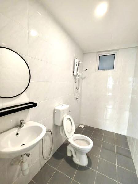 Kondominium untuk Disewa di The Zen - Gan Chun Kai - Bathroom - PropertyGuru.com.my