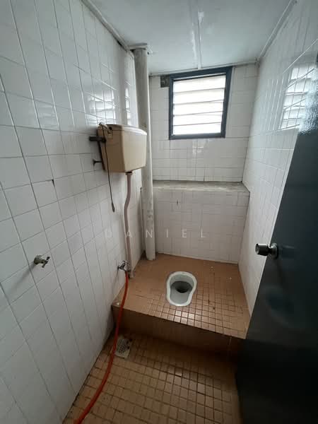Pejabat untuk Disewa di Jalan SG 3/14, Taman Sri Gombak (Gombak) - Daniel Ng - PropertyGuru.com.my