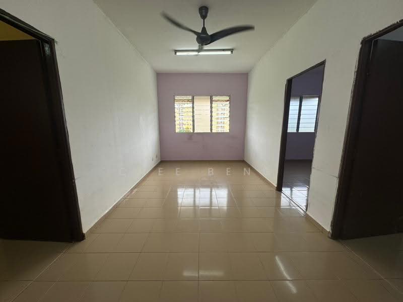 Rumah Flat untuk Dijual di Putri Laksamana - Chee Beng Ong - PropertyGuru.com.my