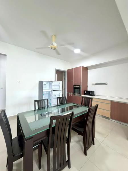 Kondominium untuk Disewa di BayStar Condominium - Gan Chun Kai - Dining Room - PropertyGuru.com.my