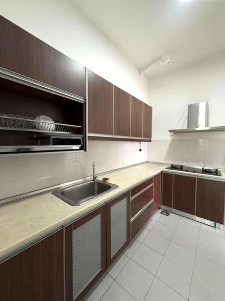 Kondominium untuk Disewa di BayStar Condominium - Gan Chun Kai - Kitchen - PropertyGuru.com.my