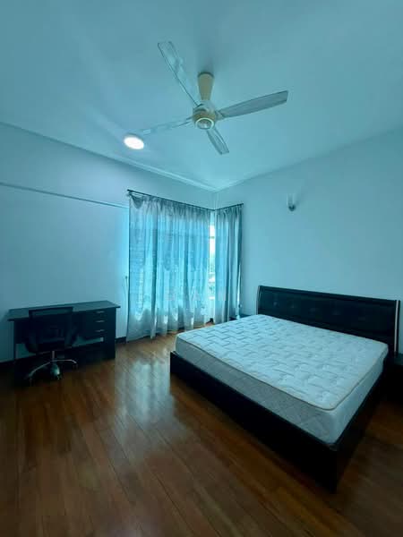 Kondominium untuk Disewa di BayStar Condominium - Gan Chun Kai - Bedroom - PropertyGuru.com.my
