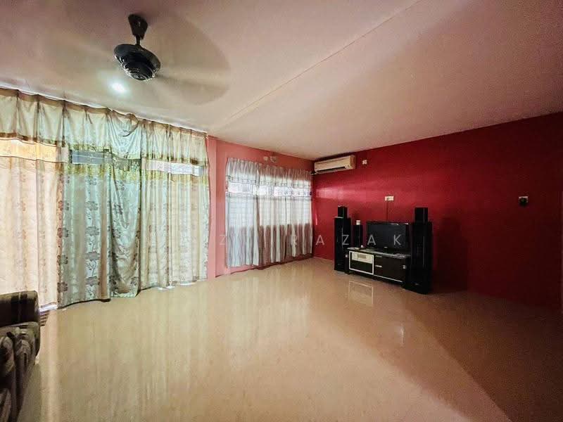 1.5-storey Terraced House for Sale in Taman Jaya (Teluk Intan) - Muizz Razak - PropertyGuru.com.my