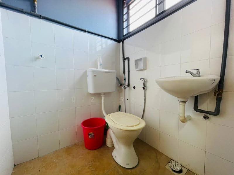 1.5-storey Terraced House for Sale in Taman Jaya (Teluk Intan) - Muizz Razak - PropertyGuru.com.my