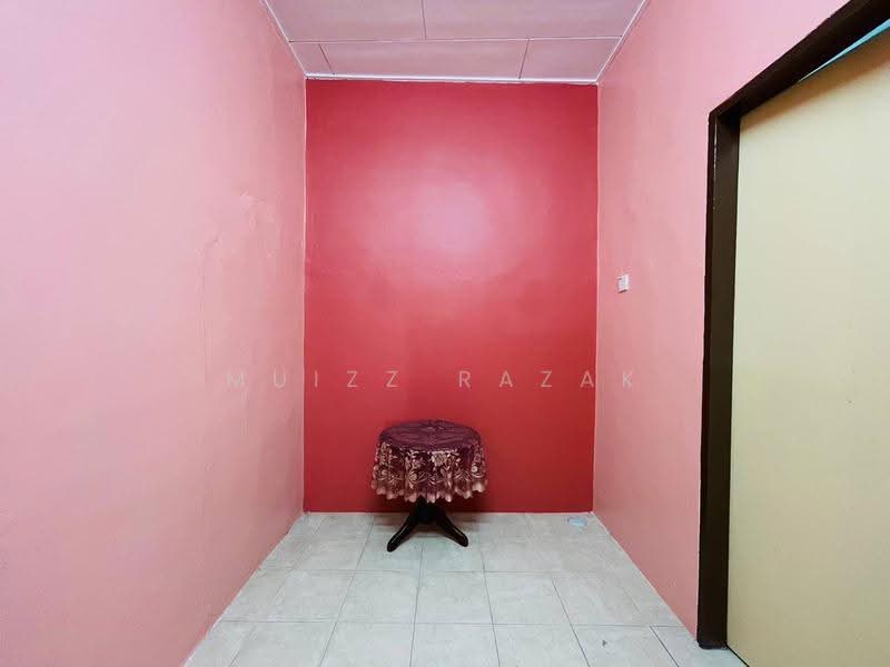 1.5-storey Terraced House for Sale in Taman Jaya (Teluk Intan) - Muizz Razak - PropertyGuru.com.my
