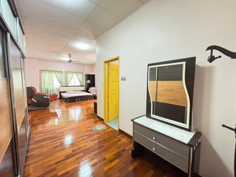 Rumah Berkembar untuk Dijual di Bandar Puteri Puchong (Puchong) - Jolin Choi - PropertyGuru.com.my
