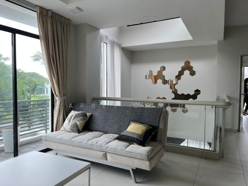 2-storey Terraced House for Sale in Lake Side Residences (Puchong) - Carrey Chiah - PropertyGuru.com.my