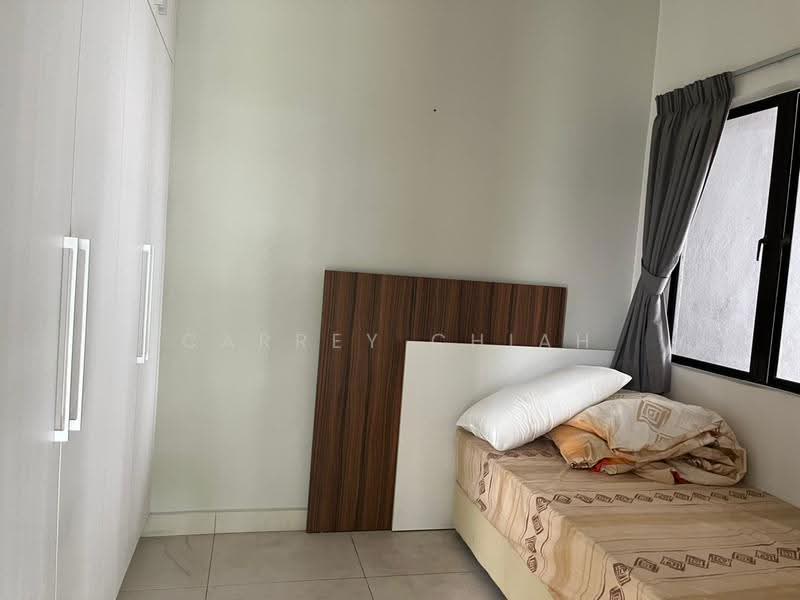 2-storey Terraced House for Sale in Lake Side Residences (Puchong) - Carrey Chiah - PropertyGuru.com.my