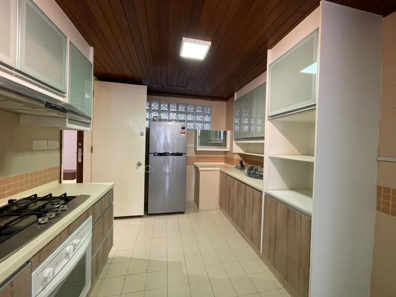 Kondominium untuk Dijual di Fernlea Court - CH TAN - PropertyGuru.com.my