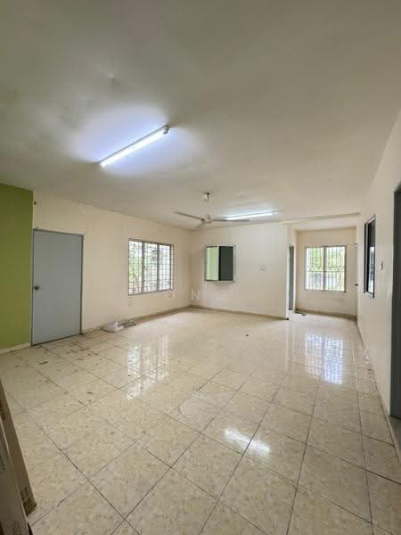Bungalow House for Sale in Sri Penaga, Ampangan, Senawang, Lake Garden (Seremban) - Ong Jia Hui - PropertyGuru.com.my