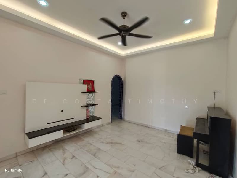 Rumah Teres 1-Tingkat untuk Dijual di Ujong Pasir (Melaka) - De Costa Timothy - PropertyGuru.com.my