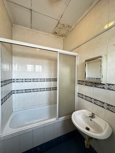 Rumah Teres 2-Tingkat untuk Dijual di Bandar Sri Damansara (Selangor) - Vincent Tan - PropertyGuru.com.my