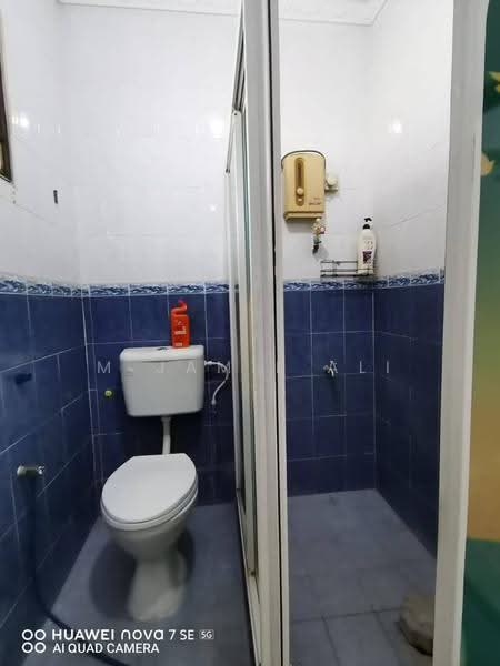 Bungalow House for Sale in Kampung Melayu (Kluang) - M Jamil Ali - PropertyGuru.com.my