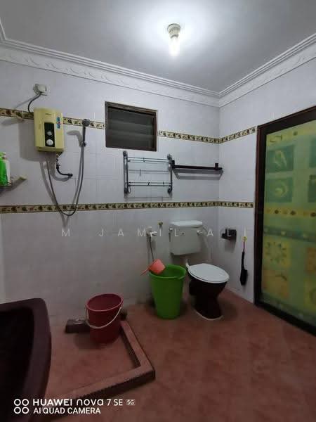 Bungalow House for Sale in Kampung Melayu (Kluang) - M Jamil Ali - PropertyGuru.com.my