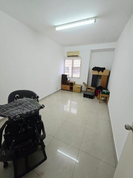 3-storey Terraced House for Sale in Taman Midah (Cheras) - Kevin Chuah - Interior - PropertyGuru.com.my