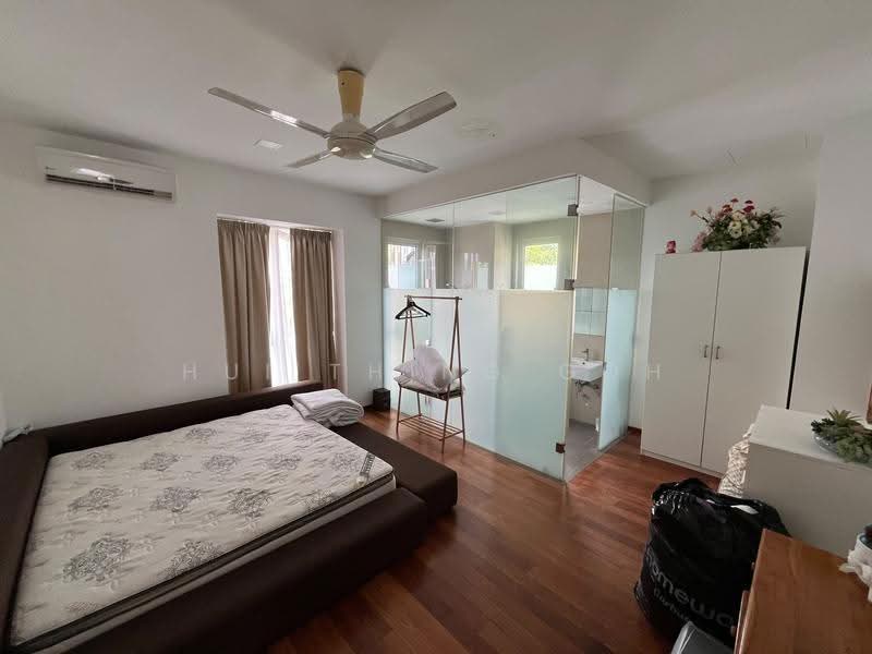 Bungalow House untuk Dijual di Lakefront Villa (Cyberjaya) - Hui Thing Goh - Bedroom - PropertyGuru.com.my