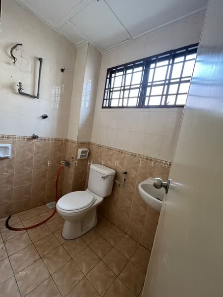 Rumah Teres 2-Tingkat untuk Dijual di Seksyen 4 (Kota Damansara) - Esther Lim - PropertyGuru.com.my