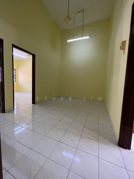 Rumah Teres 2-Tingkat untuk Dijual di Seksyen 4 (Kota Damansara) - Esther Lim - PropertyGuru.com.my