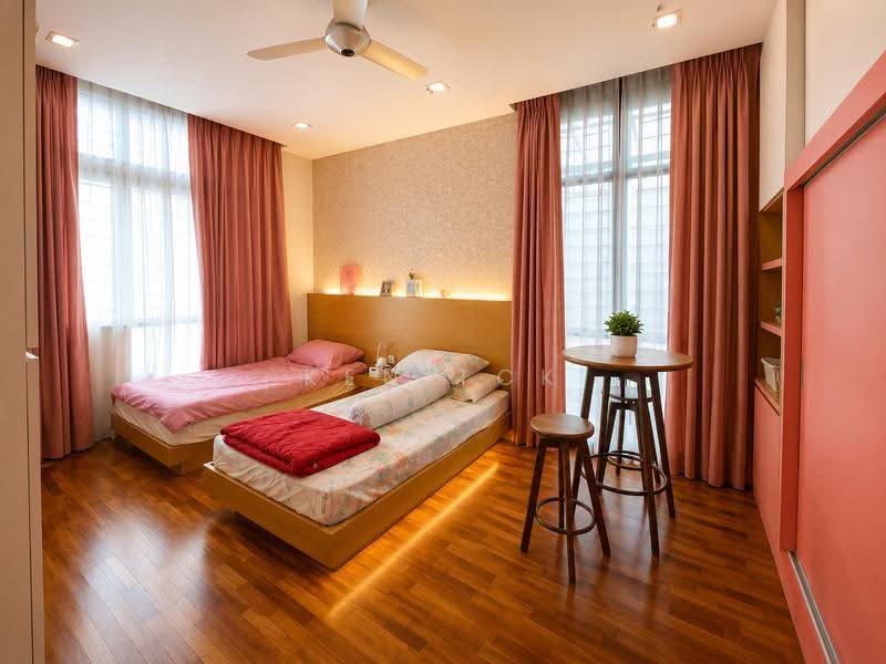 Rumah Berkembar untuk Dijual di Tropicana (Petaling Jaya) - Ken TCK - Bedroom - PropertyGuru.com.my