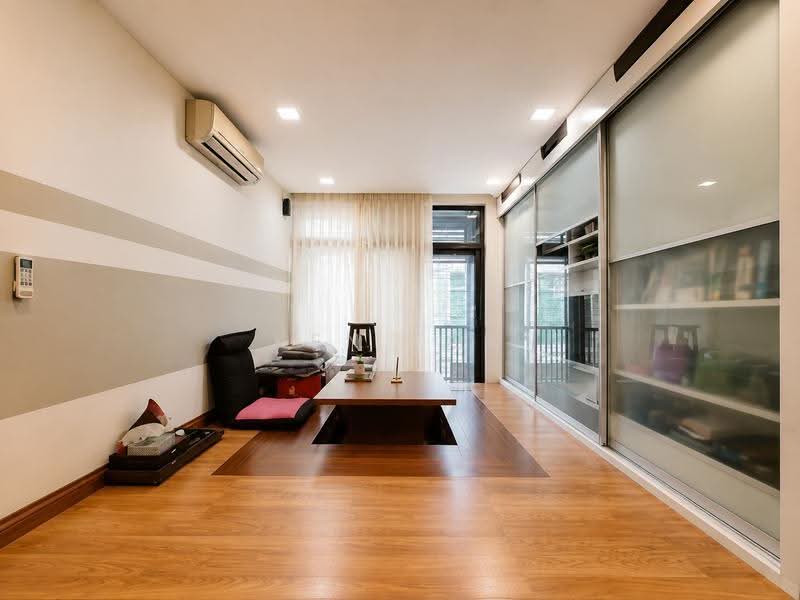 Rumah Berkembar untuk Dijual di Tropicana (Petaling Jaya) - Ken TCK - Living Room - PropertyGuru.com.my
