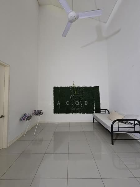 2-storey Terraced House for Rent in Kota Warisan (Sepang) - Jacob Simmon - Bedroom - PropertyGuru.com.my