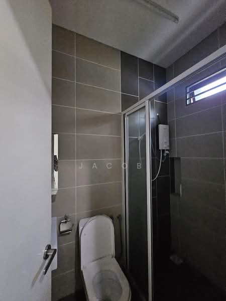 2-storey Terraced House for Rent in Kota Warisan (Sepang) - Jacob Simmon - Bathroom - PropertyGuru.com.my