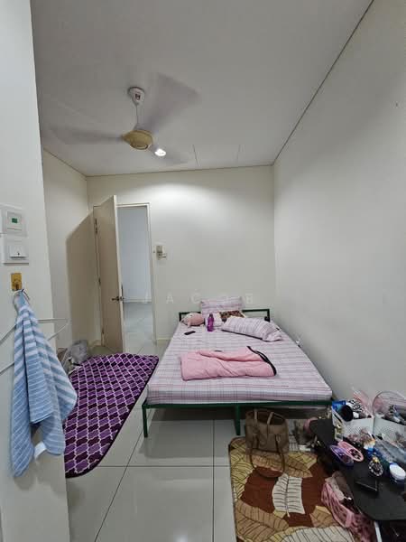 2-storey Terraced House for Rent in Kota Warisan (Sepang) - Jacob Simmon - Bedroom - PropertyGuru.com.my