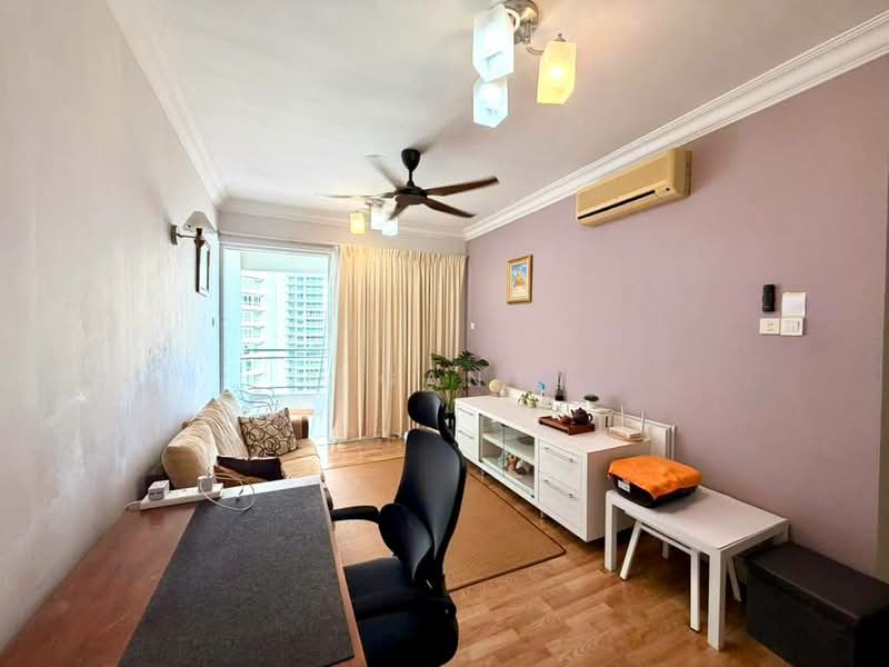 Condominium for Rent at Gurney Park Condominium - Gan Chun Kai - Living Room - PropertyGuru.com.my