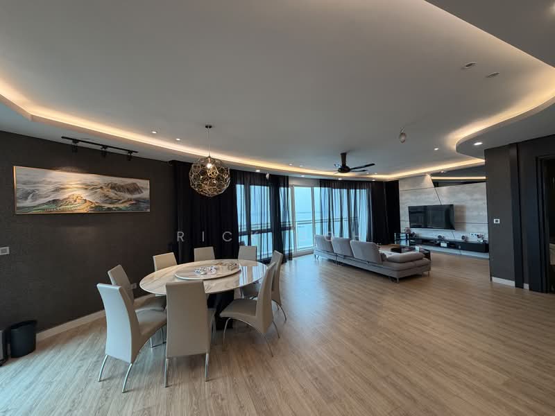 Kondominium untuk Dijual di Gurney Paragon - Rick Goh - Living Room - PropertyGuru.com.my
