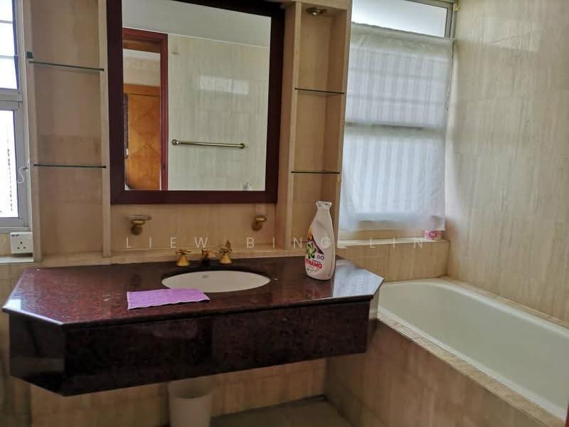 Condominium for Sale at OBD Garden Tower - Liew Bing Lin - Bathroom - PropertyGuru.com.my