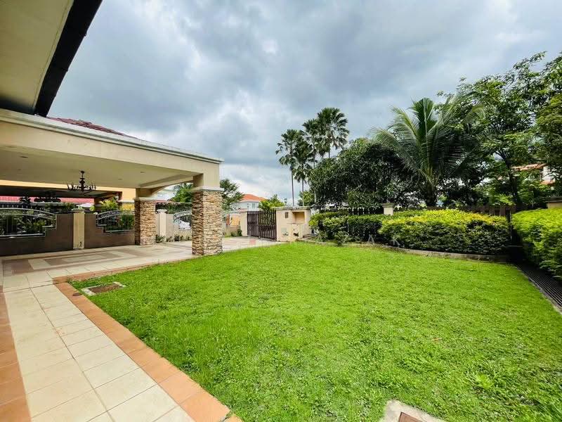 Rumah Berkembar untuk Dijual di Seksyen 7 (Shah Alam) - Muizz Razak - PropertyGuru.com.my