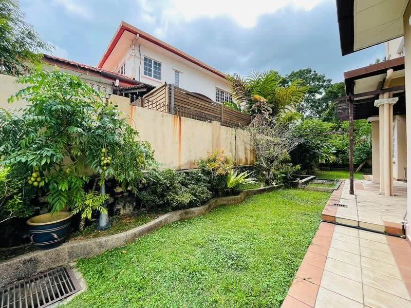 Rumah Berkembar untuk Dijual di Seksyen 7 (Shah Alam) - Muizz Razak - PropertyGuru.com.my