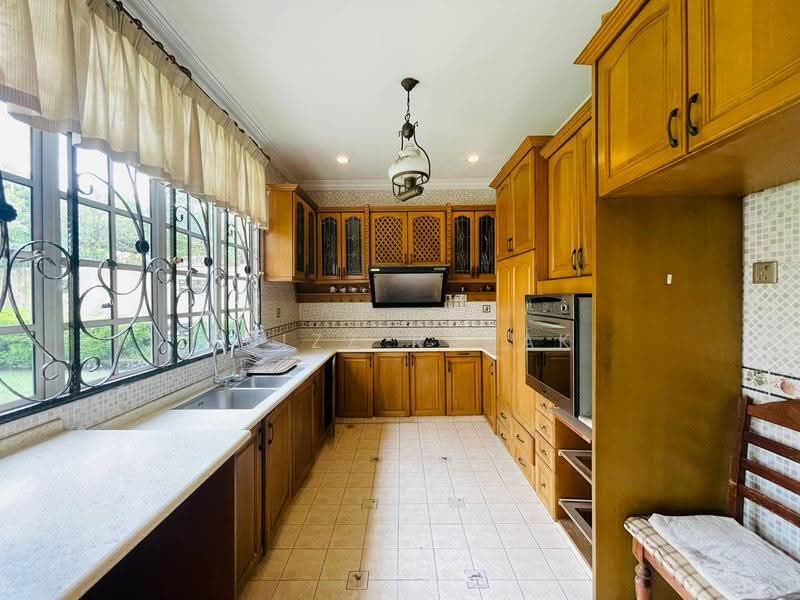 Rumah Berkembar untuk Dijual di Seksyen 7 (Shah Alam) - Muizz Razak - PropertyGuru.com.my