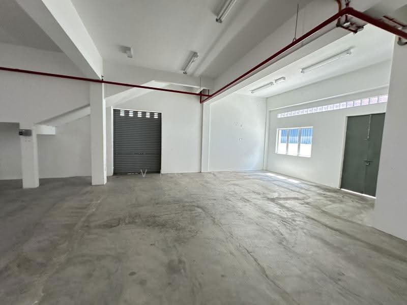 Kilang Berkembar untuk Disewa di Nilai (Negeri Sembilan) - Vic Tan - Interior - PropertyGuru.com.my