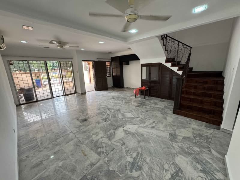 2-storey Terraced House for Sale in Bandar Bukit Puchong (Puchong) - Paul Lee - Living Room - PropertyGuru.com.my