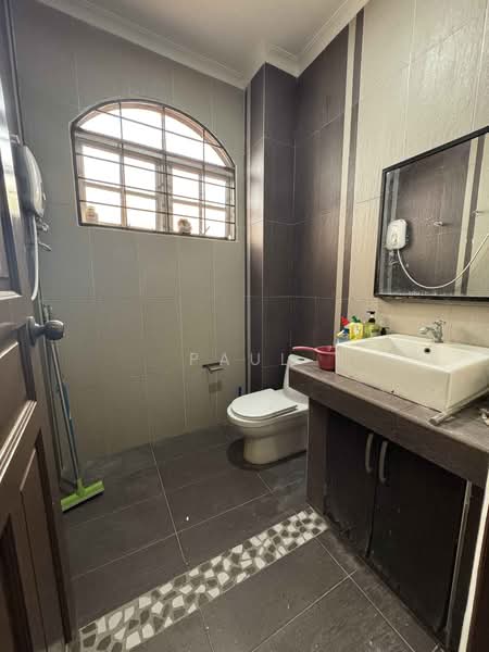 2-storey Terraced House for Sale in Bandar Bukit Puchong (Puchong) - Paul Lee - Bathroom - PropertyGuru.com.my